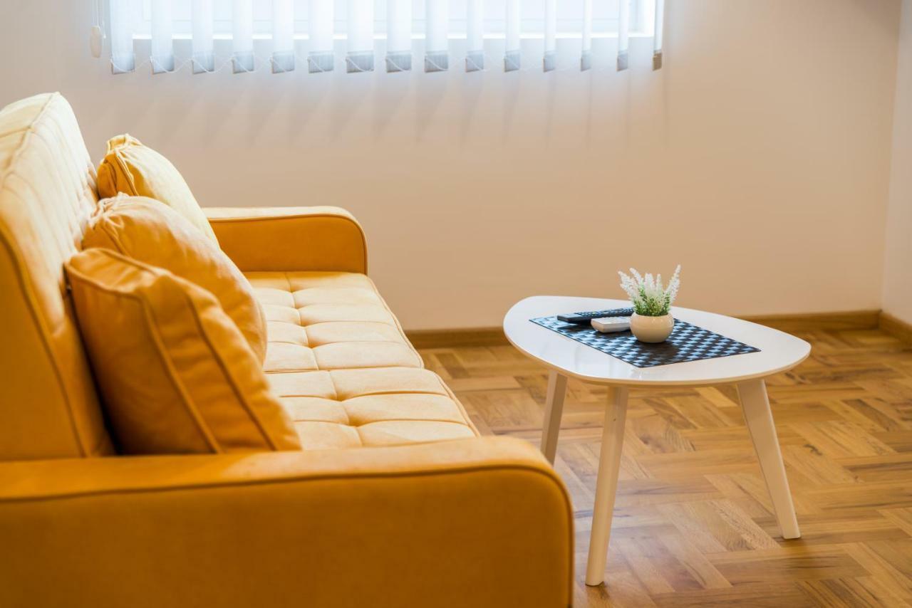 Apartmani "B-Elite" Будва Экстерьер фото