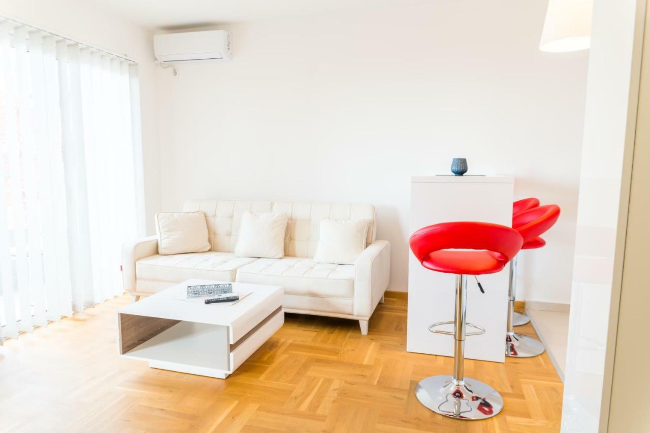 Apartmani "B-Elite" Будва Экстерьер фото