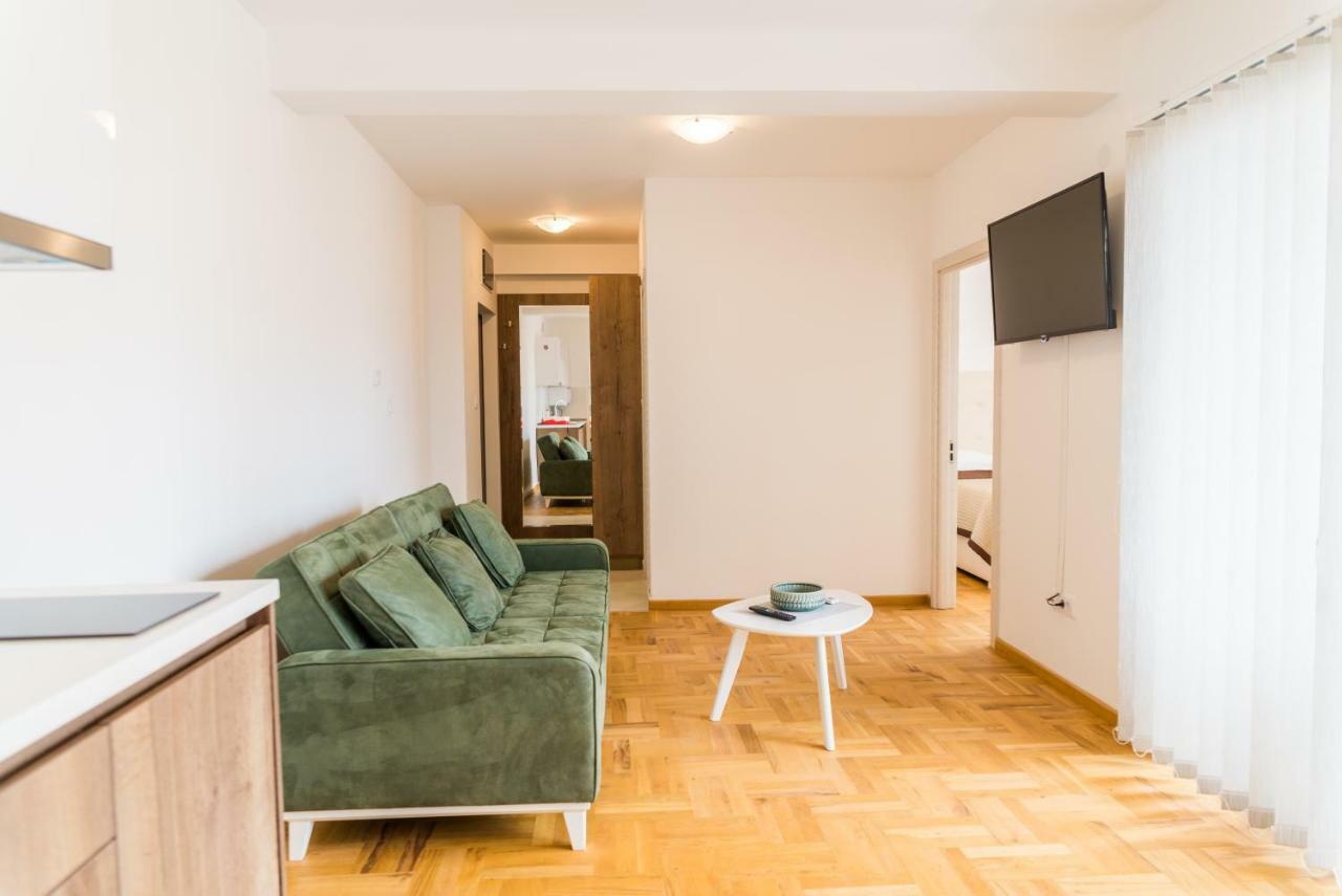 Apartmani "B-Elite" Будва Экстерьер фото