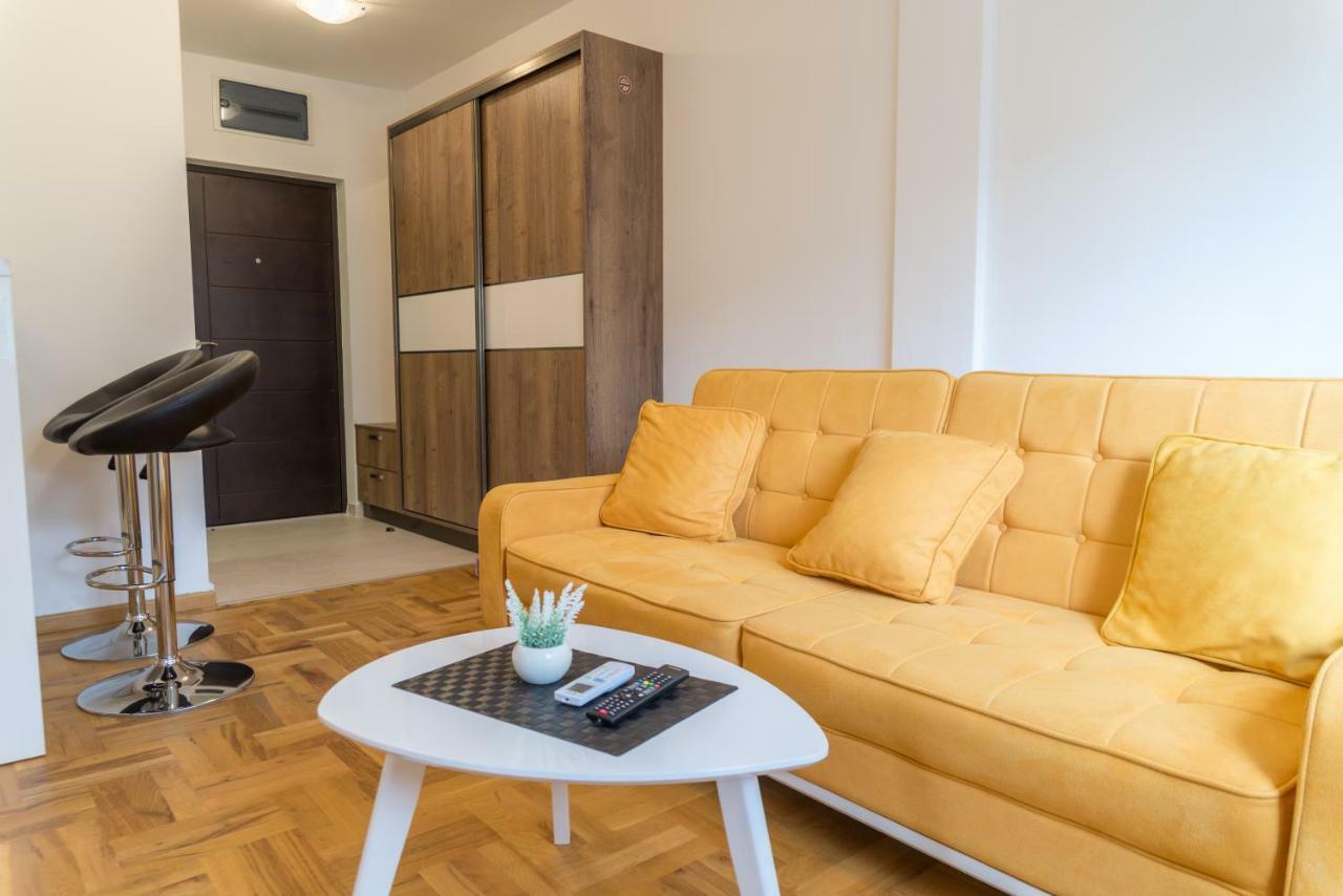 Apartmani "B-Elite" Будва Экстерьер фото