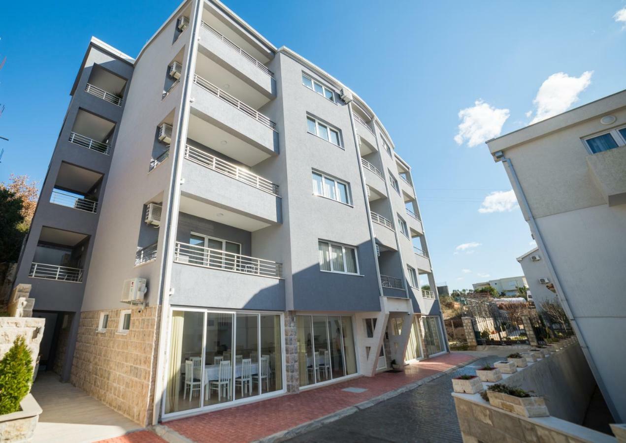 Apartmani "B-Elite" Будва Экстерьер фото